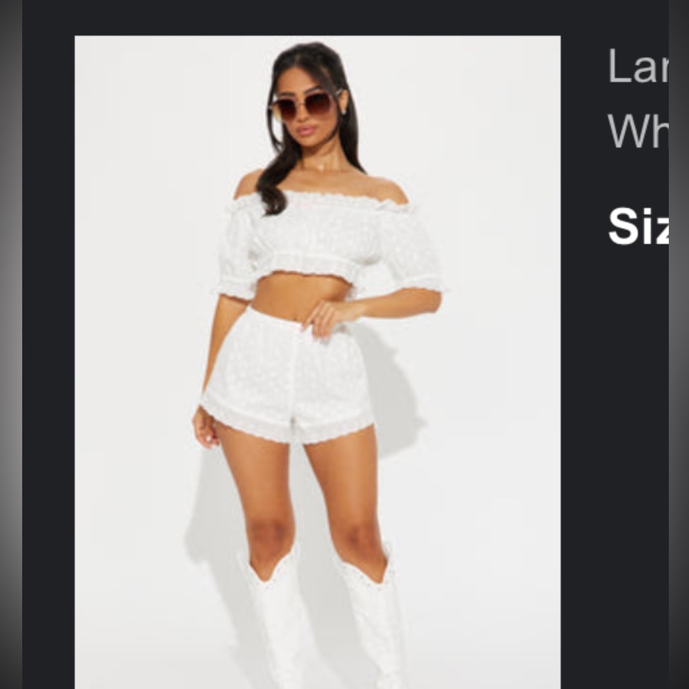 2 piece white set.